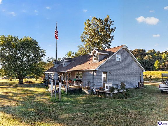 4th image of 90 Willoughby Rd