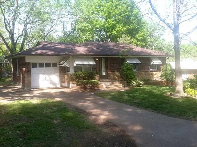 9953 Delhi Dr photo 1