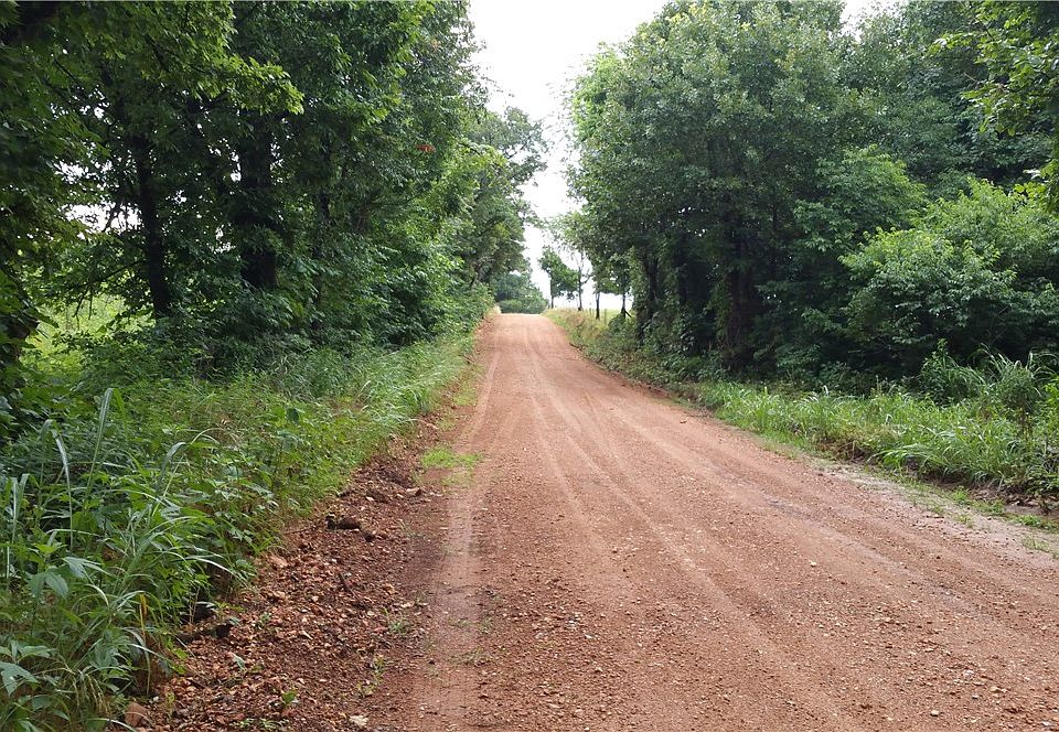 2nd image of Leonard Ranch Rd