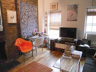 Rented by Manhattan Property Group