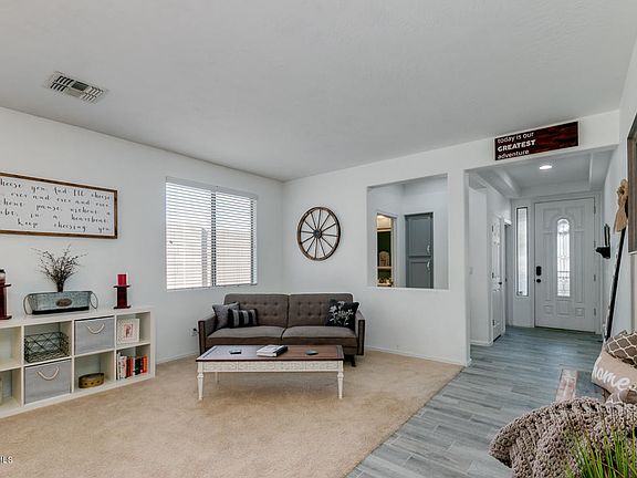 5th image of 2243 W Oyer Ln