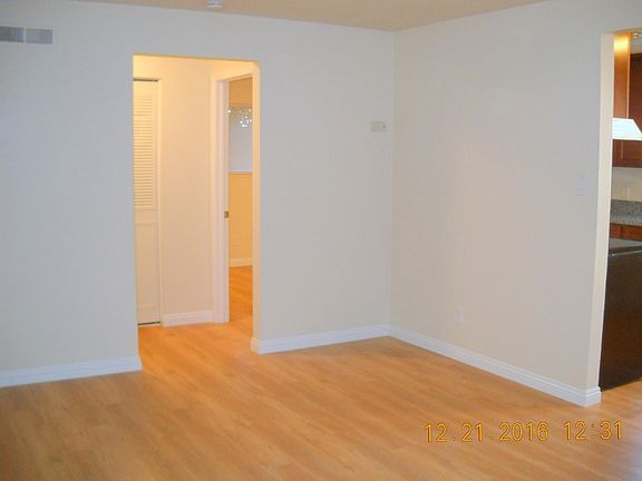 5th image of 1817 W St APT 4