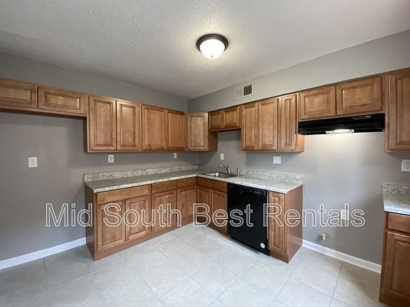 5th image of 3819 Jasmine Dr