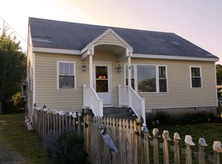 7703 Eastside Rd, Chincoteague, VA 23336