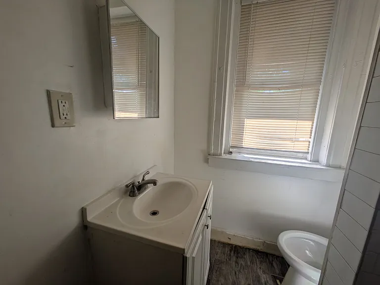 295 Norton St #9A — Photo 5
