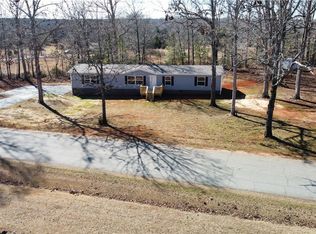 400 Varennes Church Rd, Iva, SC 29655