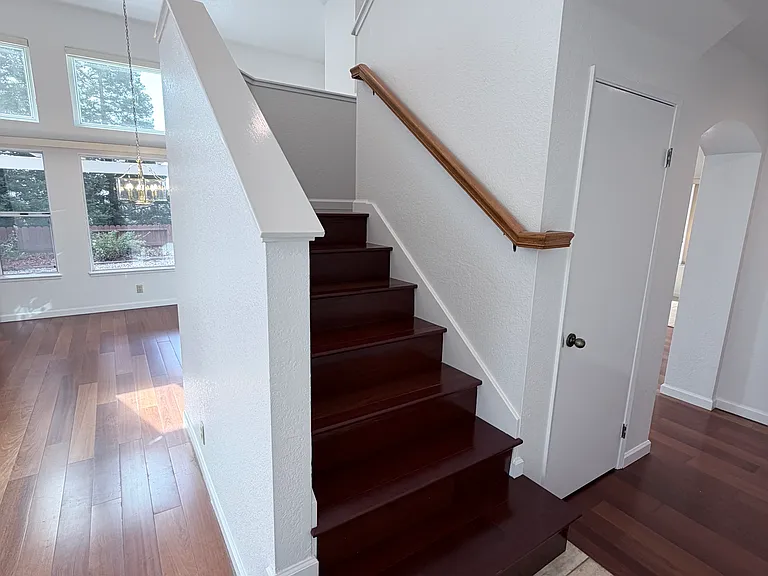 154 Panorama Dr — Photo 5