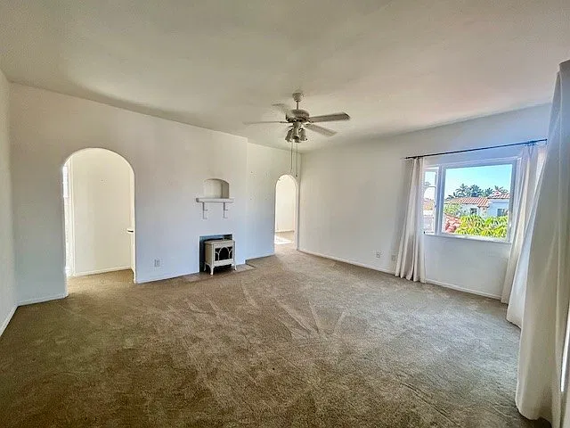 1 bed, 800 sqft, $2,300 — Photo 3