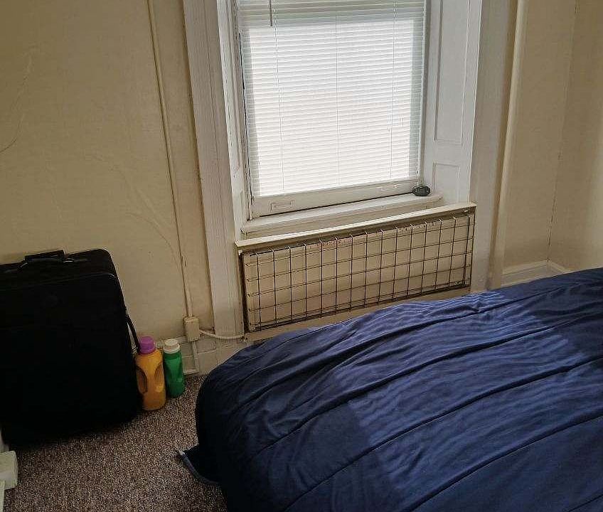 1st image of 33 N Main St #2