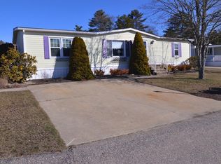 101 Little Pond Rd, South Kingstown, RI 02879