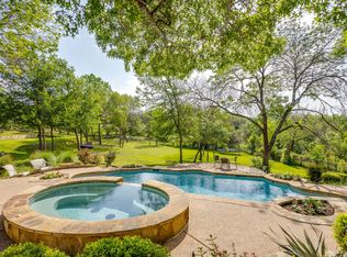 305 Covered Bridge Dr, Fort Worth, TX 76108