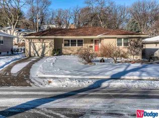 2402 S 47th St, Omaha, NE 68106