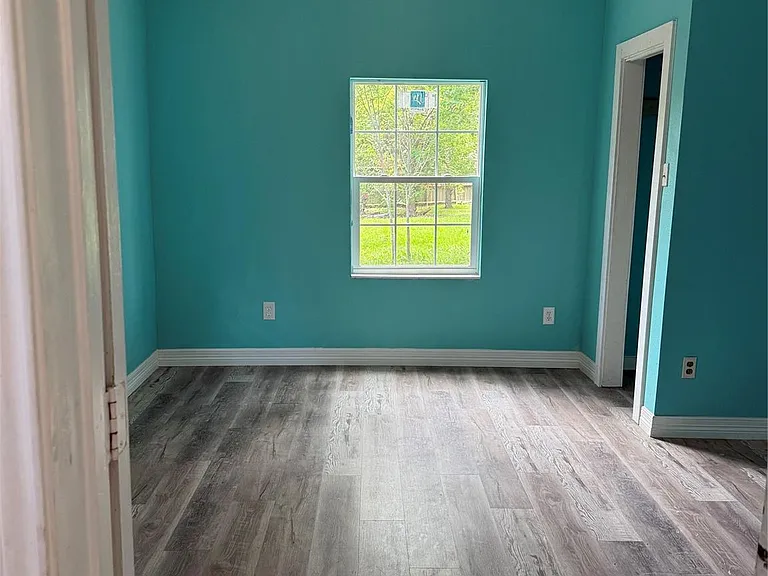 324 E Wilkins St — Photo 13