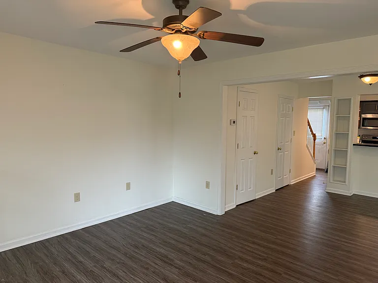 3575 Arbor Dr — Photo 4