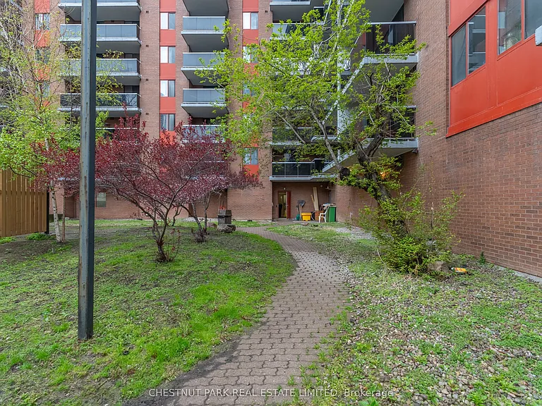 20 Saint Patrick St #220 — Photo 32