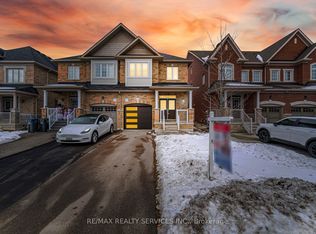 26 Deer Ridge Trl, Caledon, ON L7C 3Z6