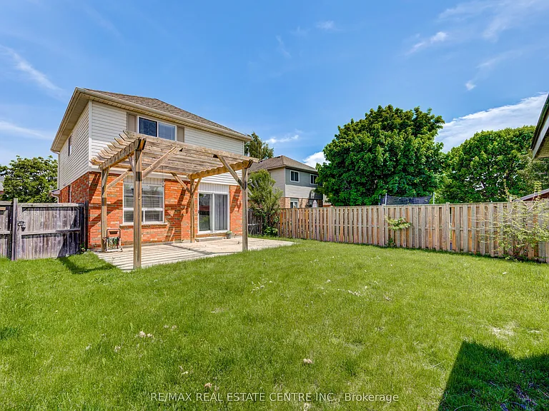 5 Tulip Dr — Photo 44