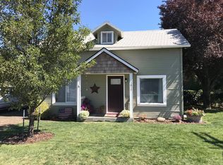 1017 Walnut St, Milton Freewater, OR 97862