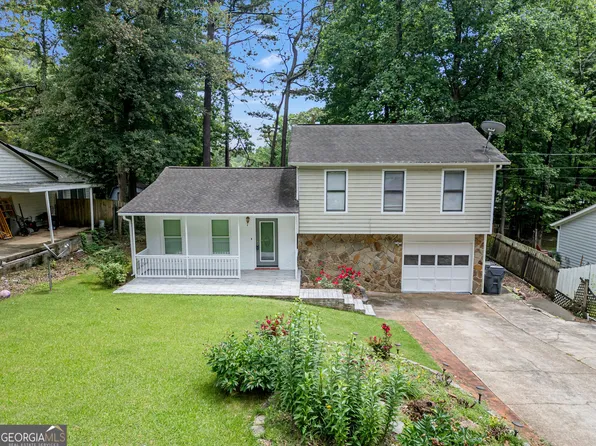 3227 Fescue Cir, Lawrenceville, GA 30044