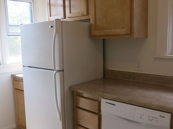 5th image of 7448-63 Penfield Ct #7452