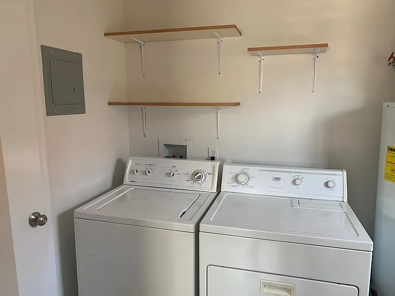 3611 Locust St — Photo 13