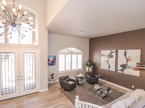 4th image of 10069 E Emerald Dr