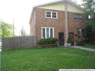 26 Jerome Ave, Staten Island, NY 10305