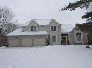 117 Carriage Hill Dr, Battle Creek, MI 49017