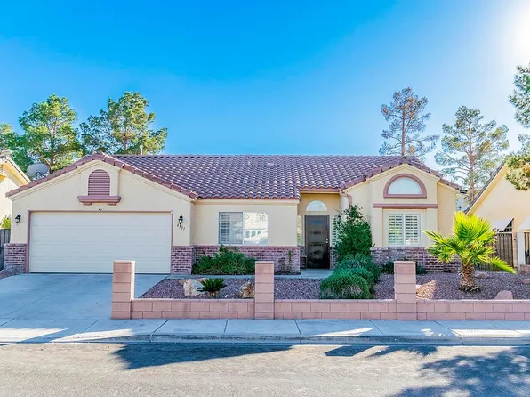 6301 Sierra Pines Ct, Las Vegas, NV 89130