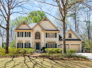 1079 Lynhurst Ln, Snellville, GA 30078