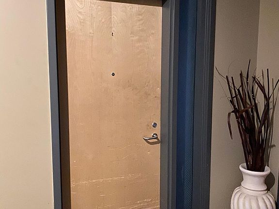 2nd image of 703 N 13th St Unit 306