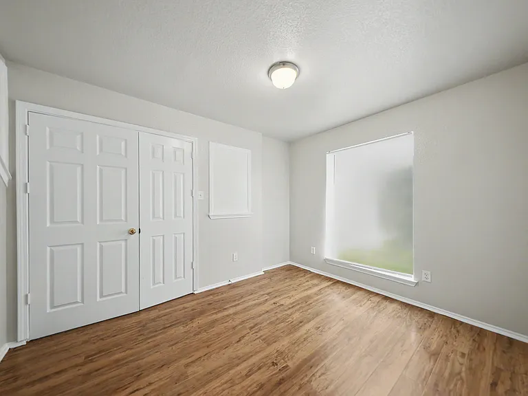 5013 Causeway Ct — Photo 13