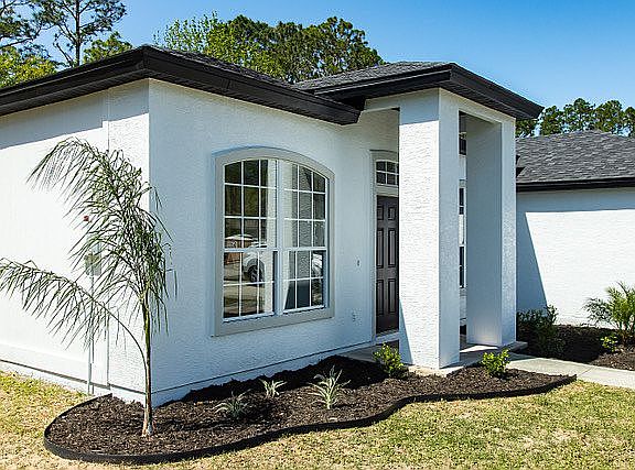 4th image of 12 Pine Cedar Dr