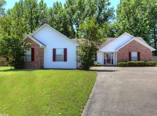 403 Stratford Ct, Jacksonville, AR 72076