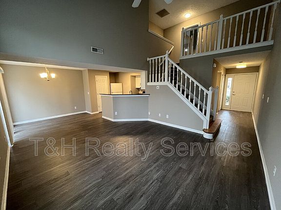 4th image of 1564 Brookfield Cir