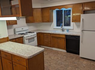 109 E Chestnut St, East Rochester, NY 14445