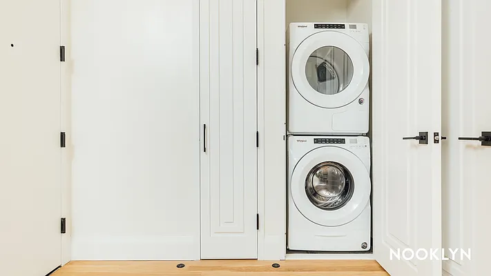 Rented by Nooklyn NYC LLC | media 42