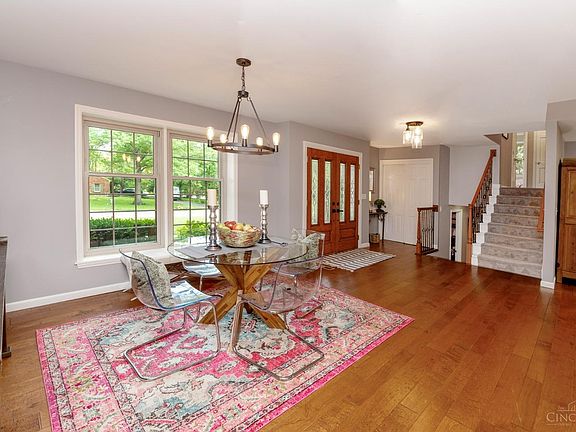 5th image of 9865 Forestglen Dr