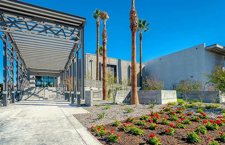 The Venue on Camelback Apartments — Photo 10