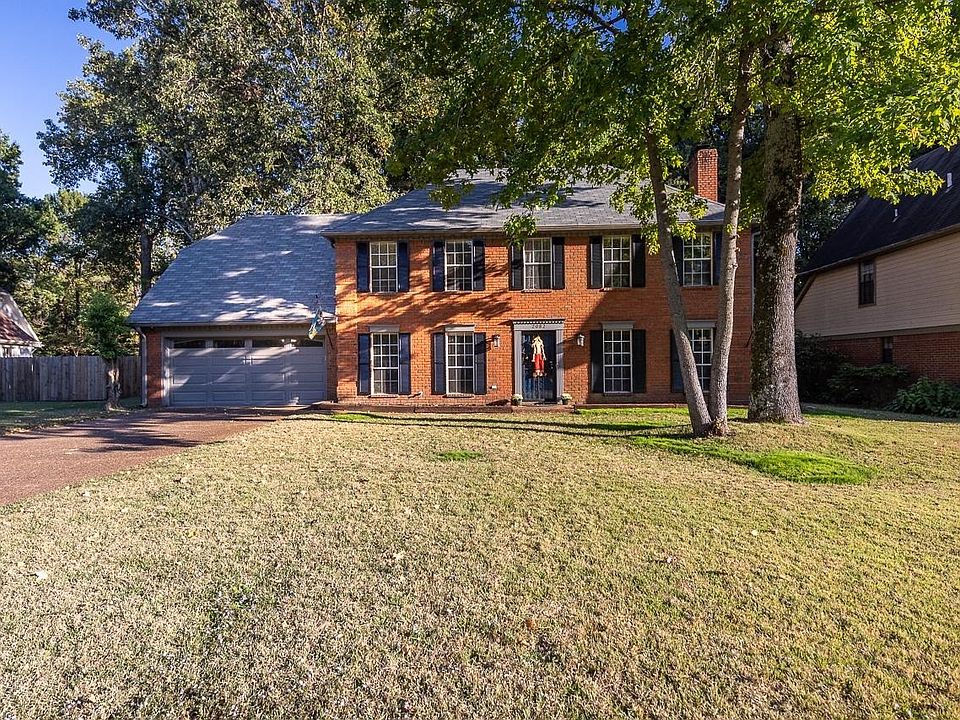 1st image of 2082 Brackenbury Ln