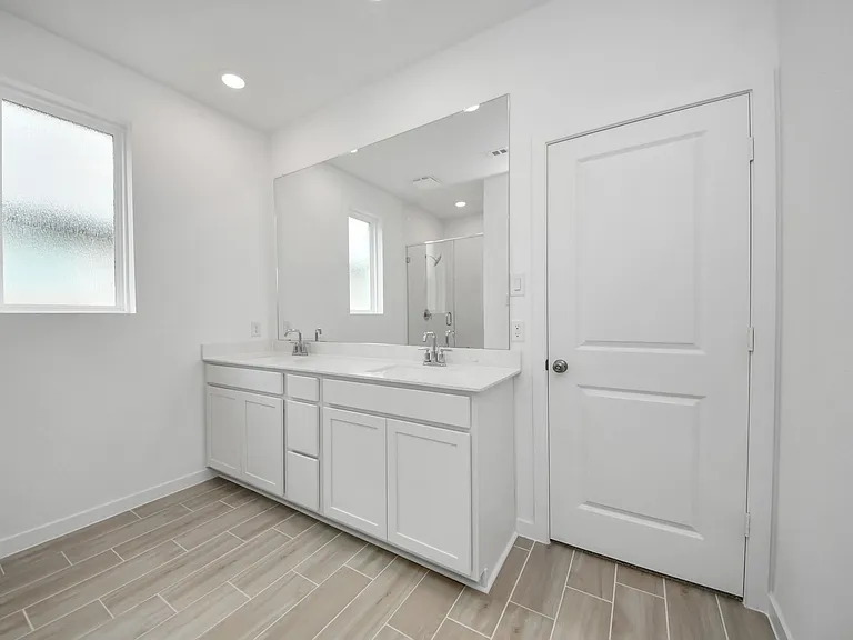 1062 Blue Stone Dr — Photo 22