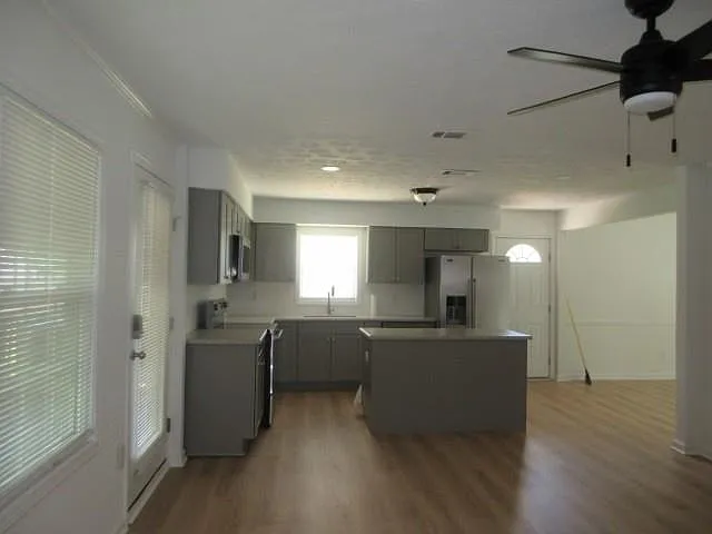 5450 Brookview Dr — Photo 12