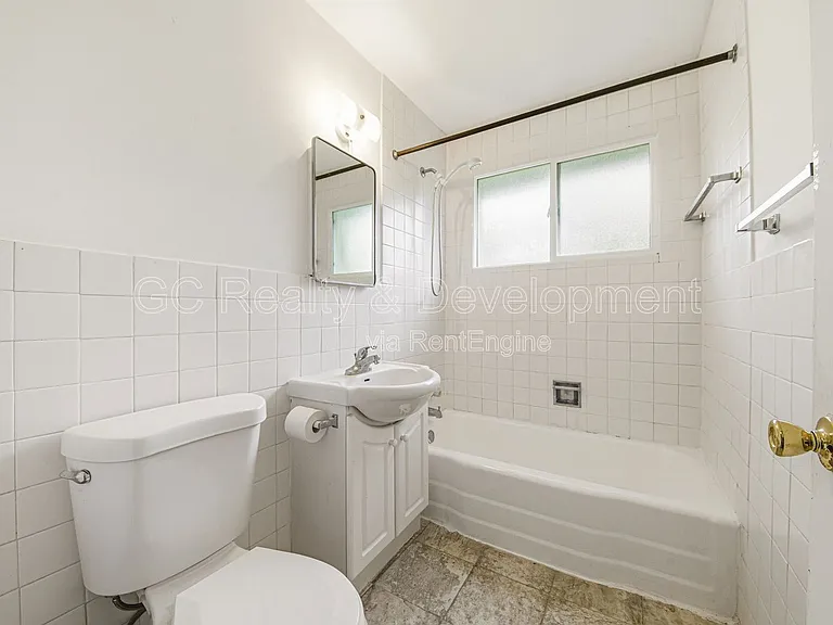 907-913 3rd St #907 — Photo 11