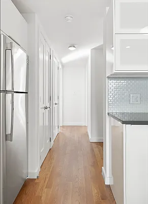 Rented by Compass | media 9