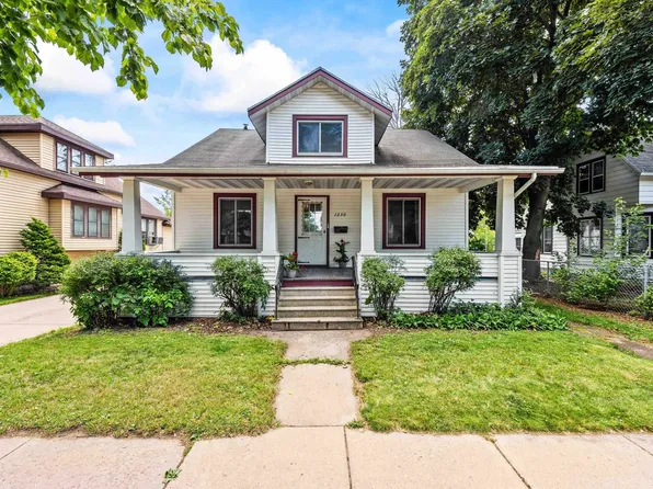 1258 Elm St, Green Bay, WI 54302