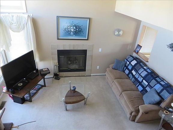 5th image of 578 Bridgeview Dr