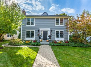 3024 Hartzell St, Evanston, IL