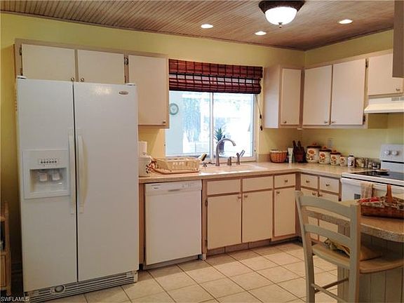 2nd image of 4114 SE 1st Ct