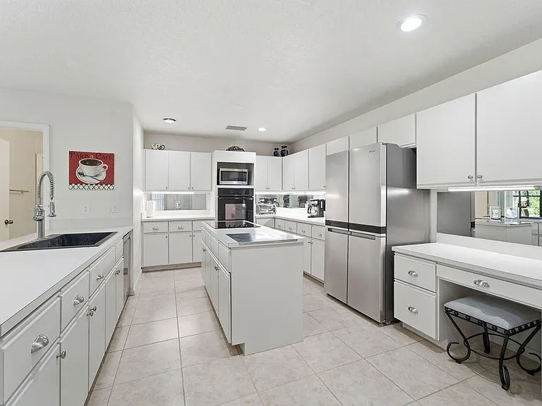 5562 Reynolds Rd — Photo 12