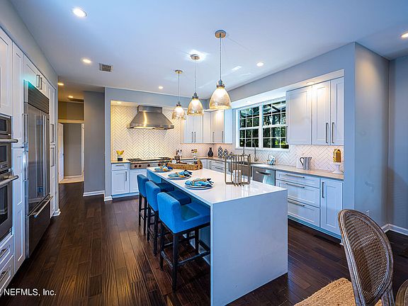 4th image of 14404 Bay Oaks Ln